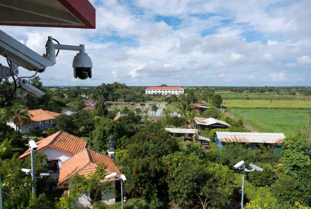 Lắp đặt camera quan sát nhà vườn